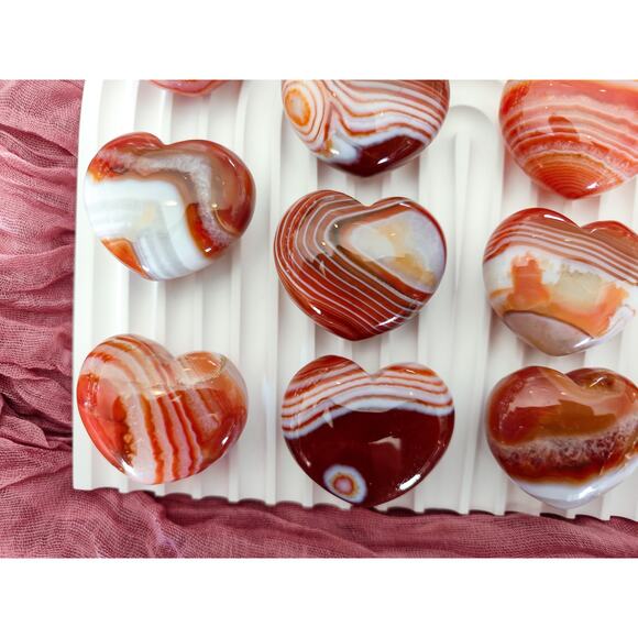 Carnelian Puffy Heart / Red Sardonyx Heart Crystal - Picture 4 of 8